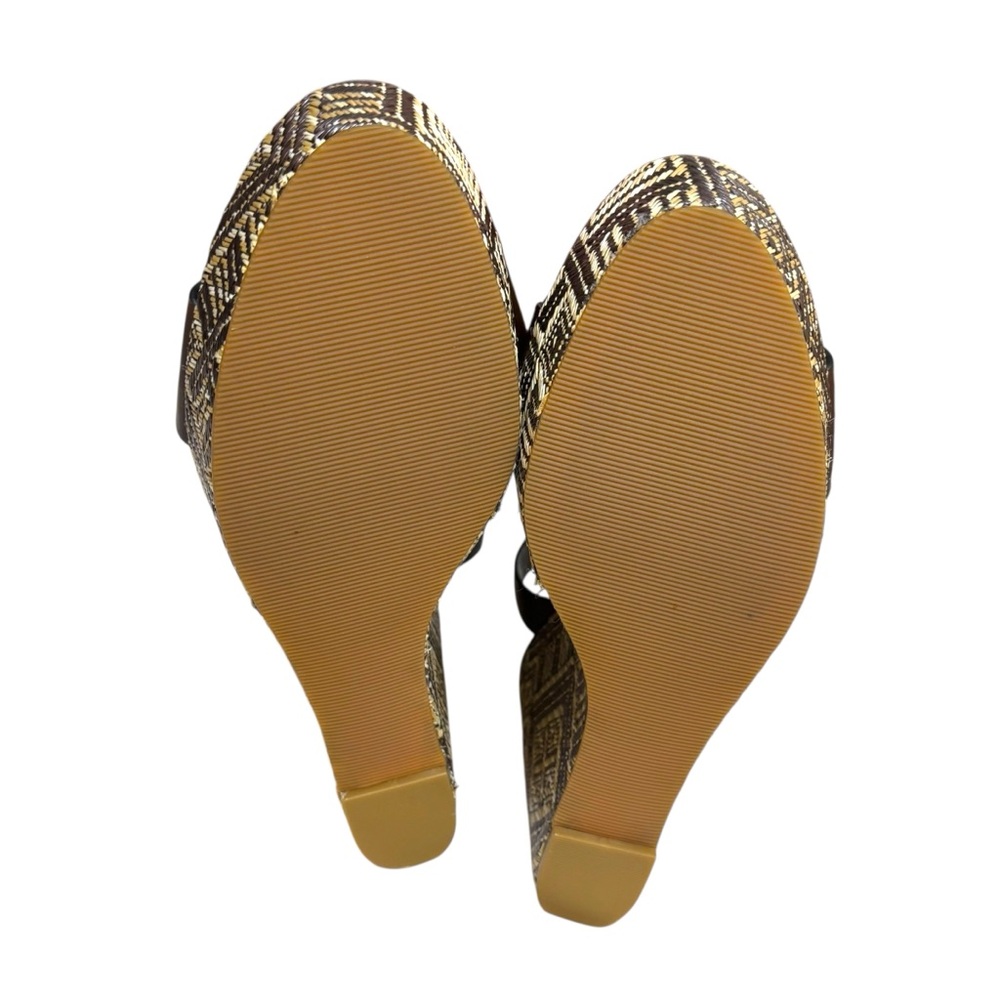 Tahari platform wedges Stevie leather strappy geometric woven sandal size 10 - Picture 8 of 11